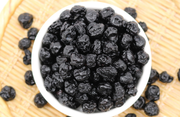 藍(lán)莓到藍(lán)莓干其營養(yǎng)價(jià)值有變化嗎(圖3) 藍(lán)莓到藍(lán)莓干其營養(yǎng)價(jià)值有變化嗎(圖3)